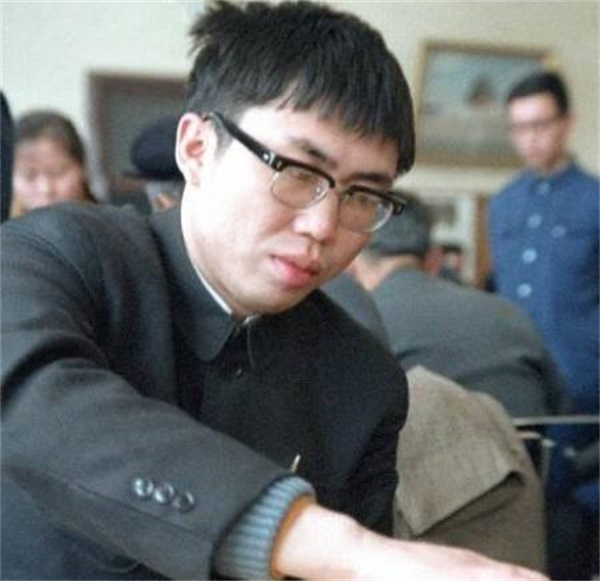 聂卫平为证明自己宝刀未老正与第三任妻子努力造人我能生儿子