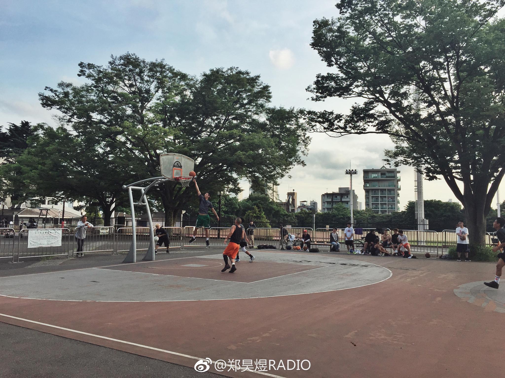 通过上次上海和这次代代木公园篮球场的盯防得出结论