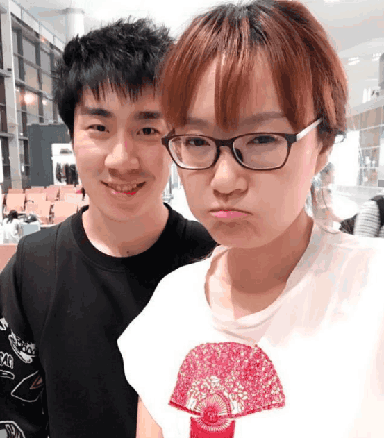 lol主播骚男妻管严"骚男有多惨|主播|老婆|身价_新浪新闻