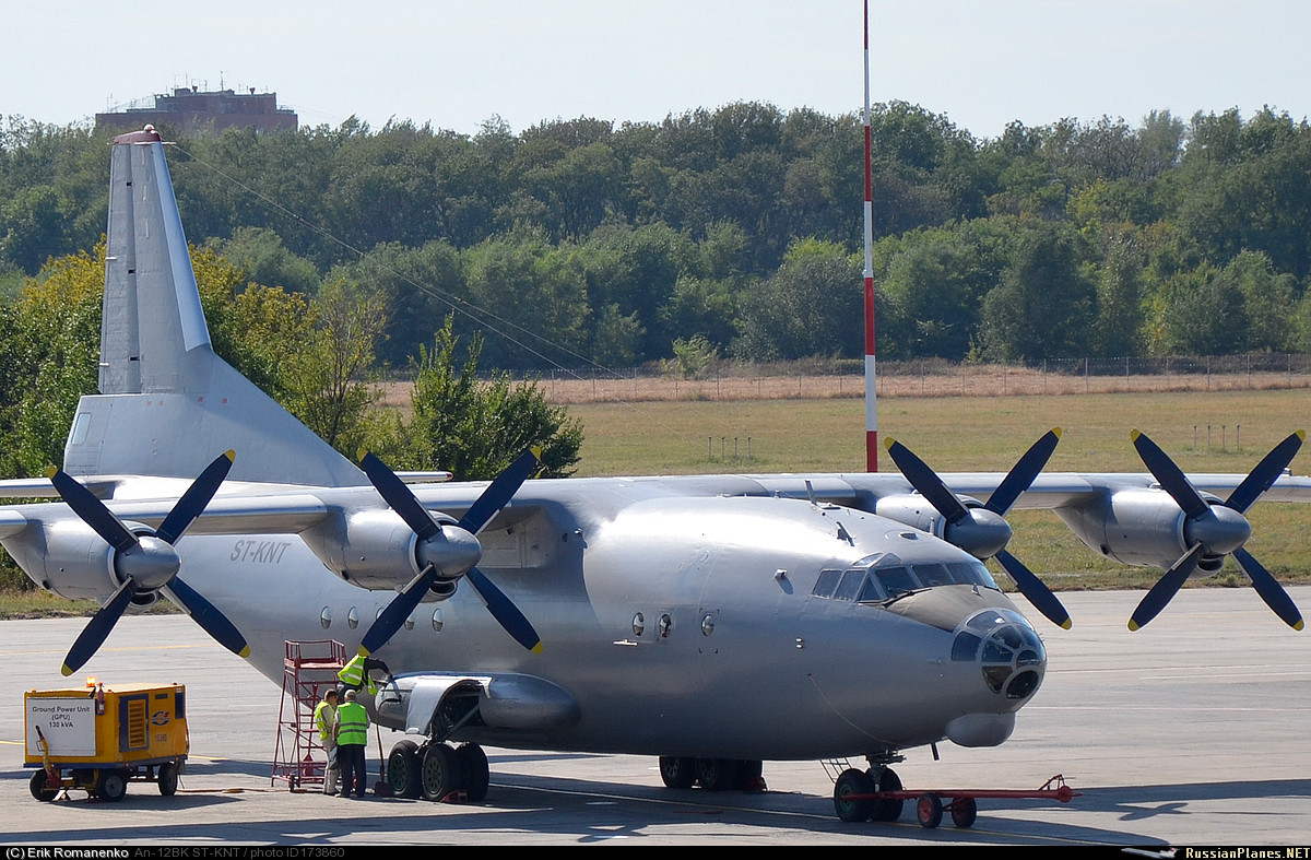 我国运8飞机的原型是苏联安12涡桨式中型运输机可惜已停产了