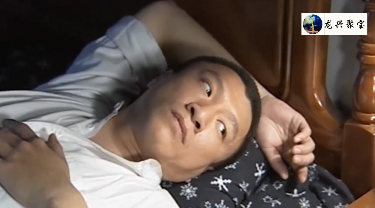 孙红雷《征服》:黑老大刘华强心狠手辣,这次又要出去杀人