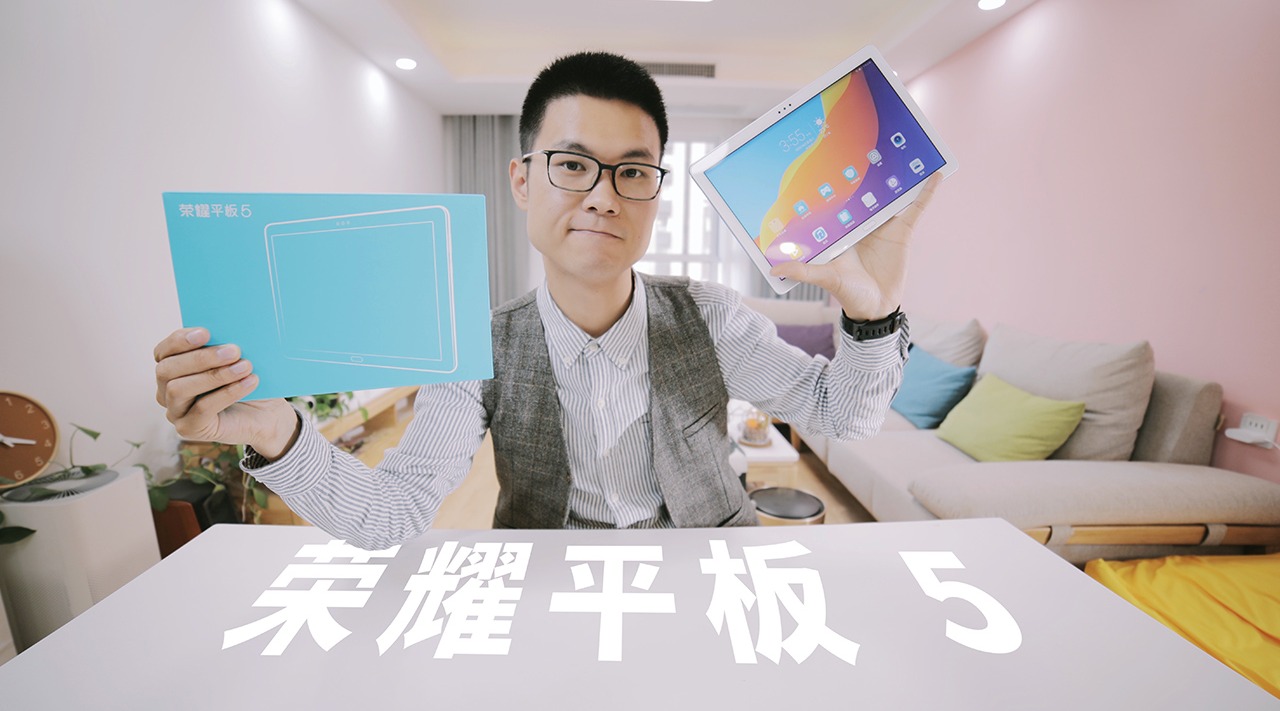 国产柔性屏手机上市折起来是手机展开是平板9