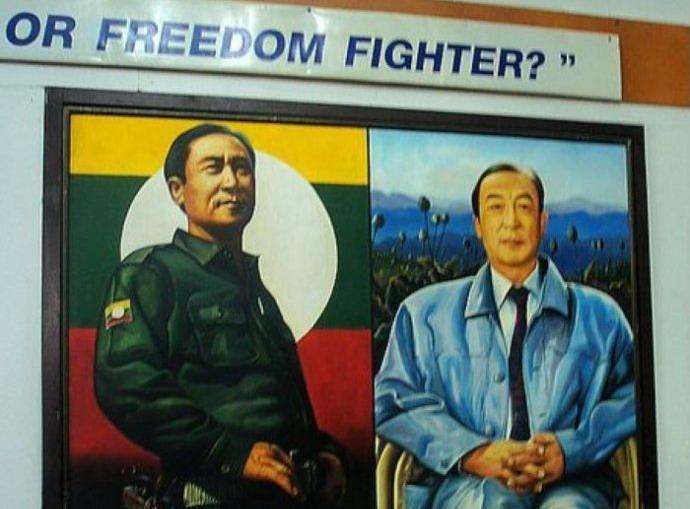 坤沙(张奇夫)著名"鸦片大王",父亲是汉人,母亲则是傣人.