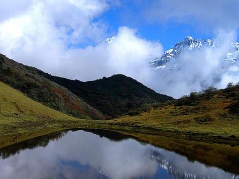美得想哭的山顶王国锡金，为什么中国人不让进入？|锡金|王国|山顶|章嘉|尼泊尔_新浪新闻