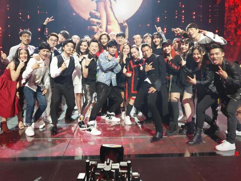 刘安琪再次发布单曲，将其它好声音学员甩在身后，只因这一点！|刘安琪|好声音|单曲_新浪新闻