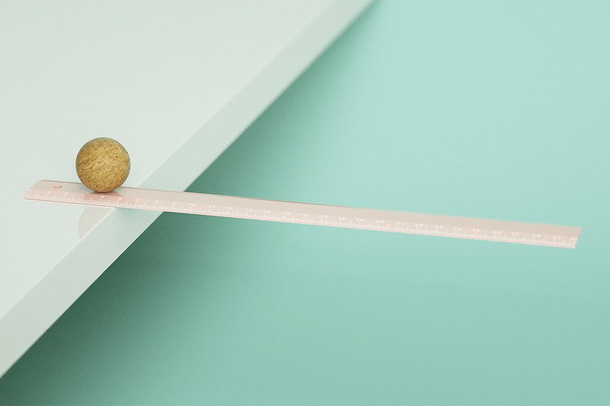 荒谬preposterousashortaboutabsurditybyflorentporta