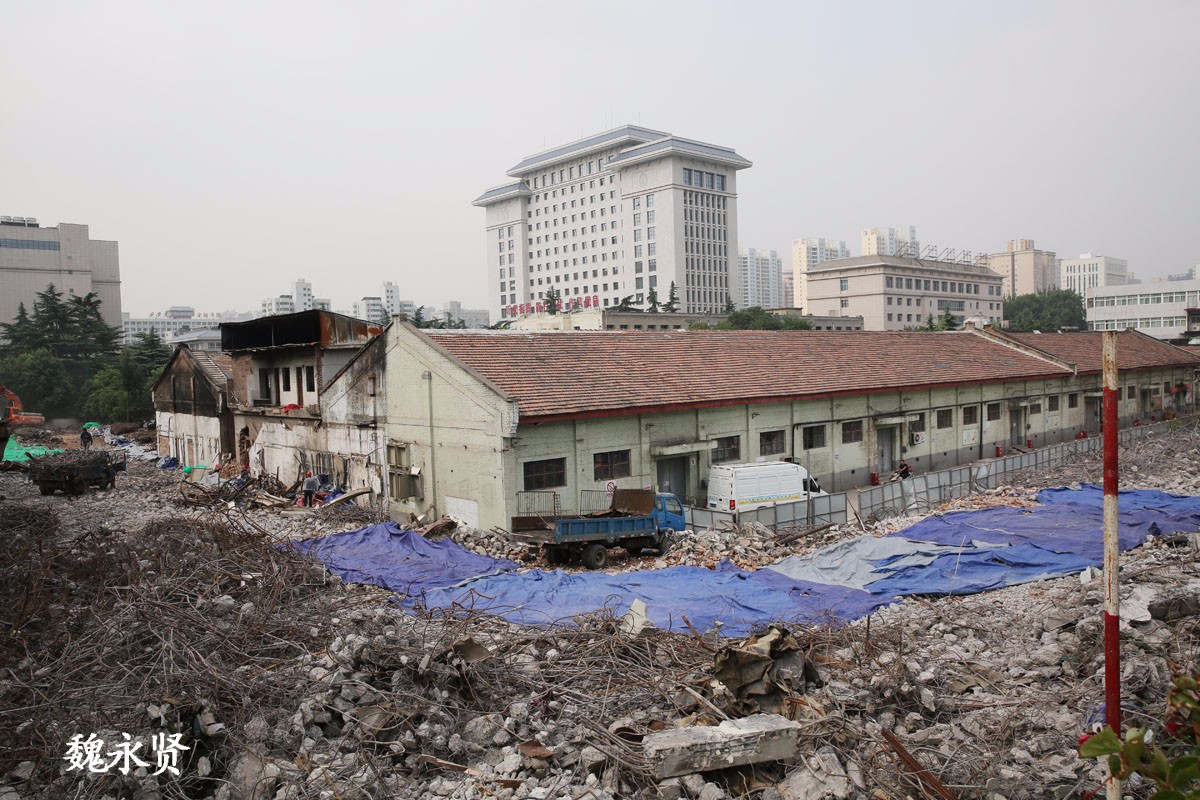 小寨军人服务社拆了以前西安人都喜欢到这里购物