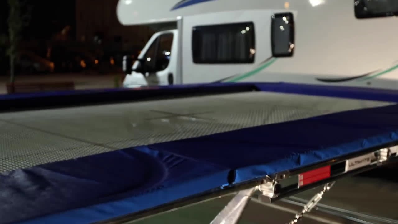 蔡徐坤自曝在美国篮球校队经历!超爱打篮球!运