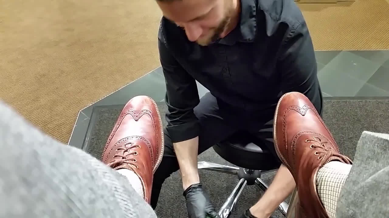 印度帅哥的"撩妹"并不是颜值发型,而是这个技能?但是你