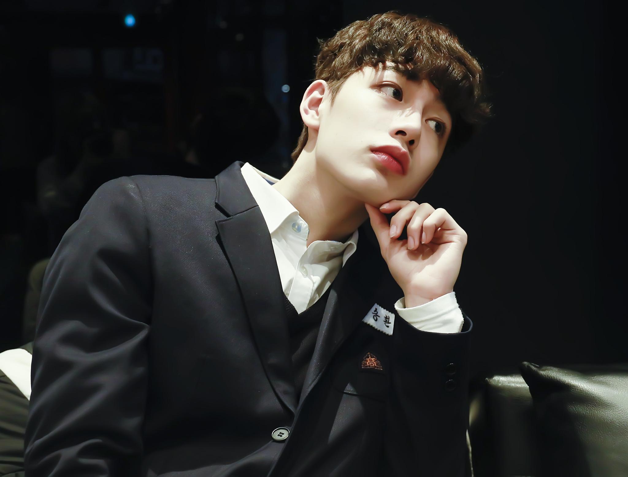 吴承焕撩人又可爱的综合体迷人的篮球小哥