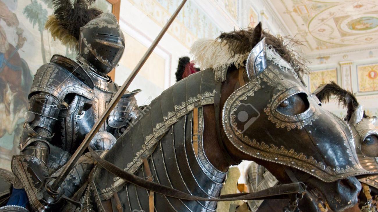 一名骑士有多土豪?一匹战马抵农夫100年收入,一套板甲重60多斤