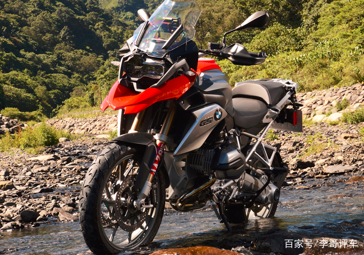 大型宝马高性能摩托车,f1引擎技术,湿式离合器,山地越野重机