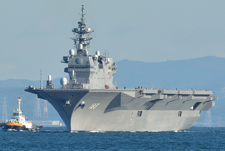 中国一艘4万吨巨舰已开工,实力远超日本"出云号",能远海作战