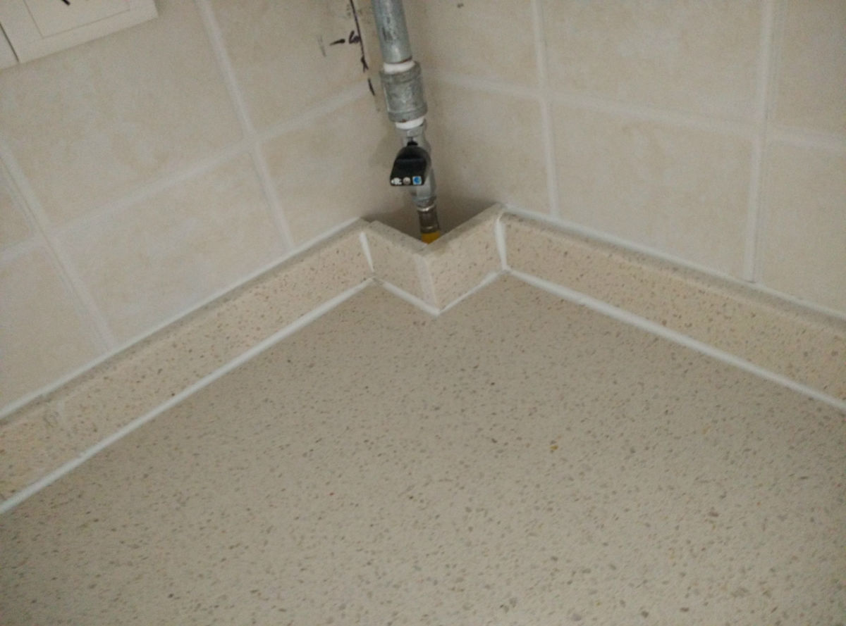 橱柜台面记得叮嘱工人装这个玩意,听老师傅分析,懊悔知道晚了!