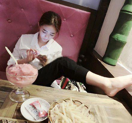 美女|臭脚|鸵鸟_新浪新闻