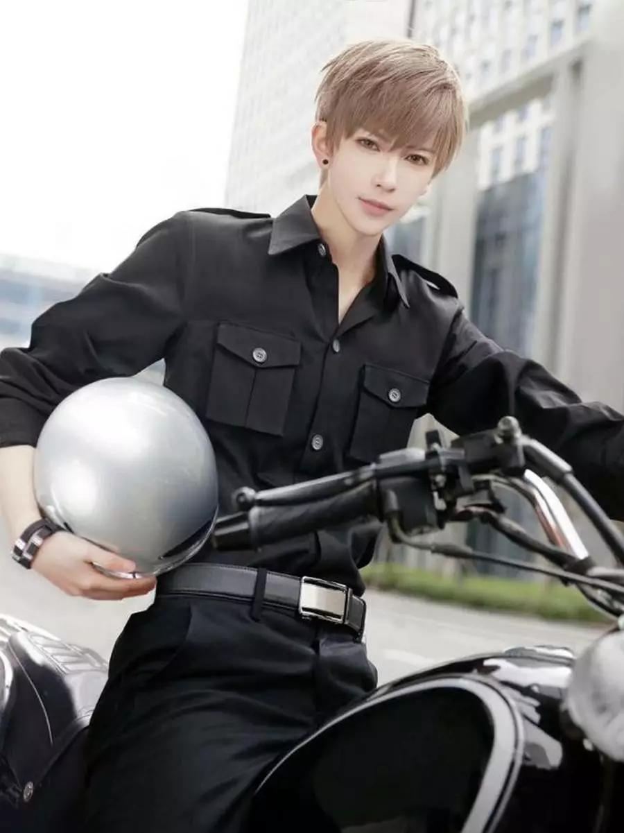 抖音上那些男装大姐,女装大佬太惊艳!网友:赶紧吃包辣条压压惊!