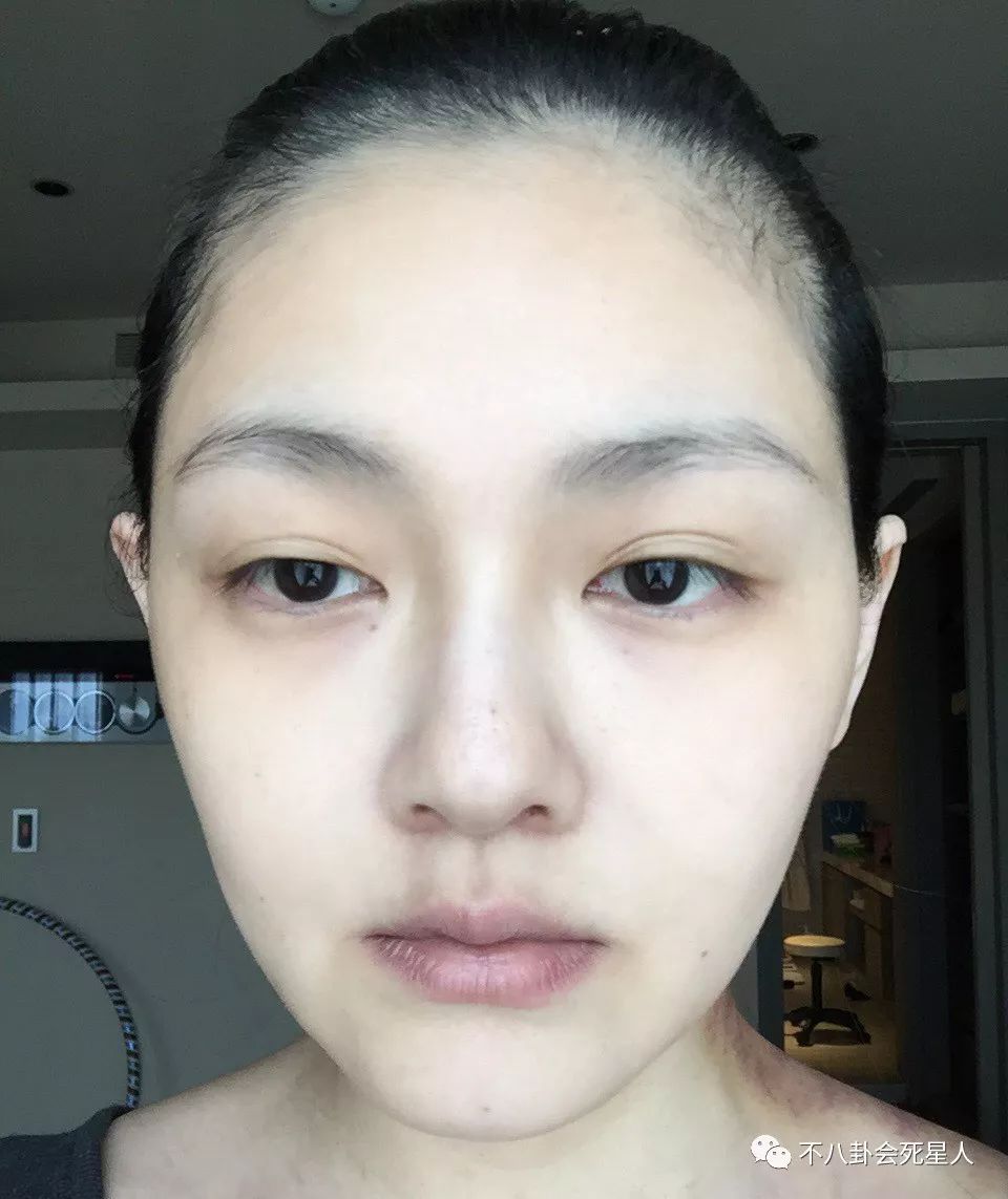 大小s姐妹应该是娱乐圈少见的喜欢晒真·素颜的女星了.