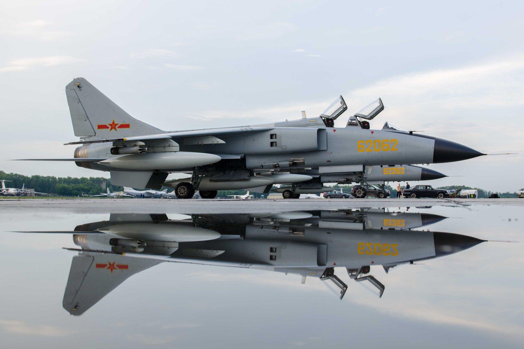 中国七台机甲图片