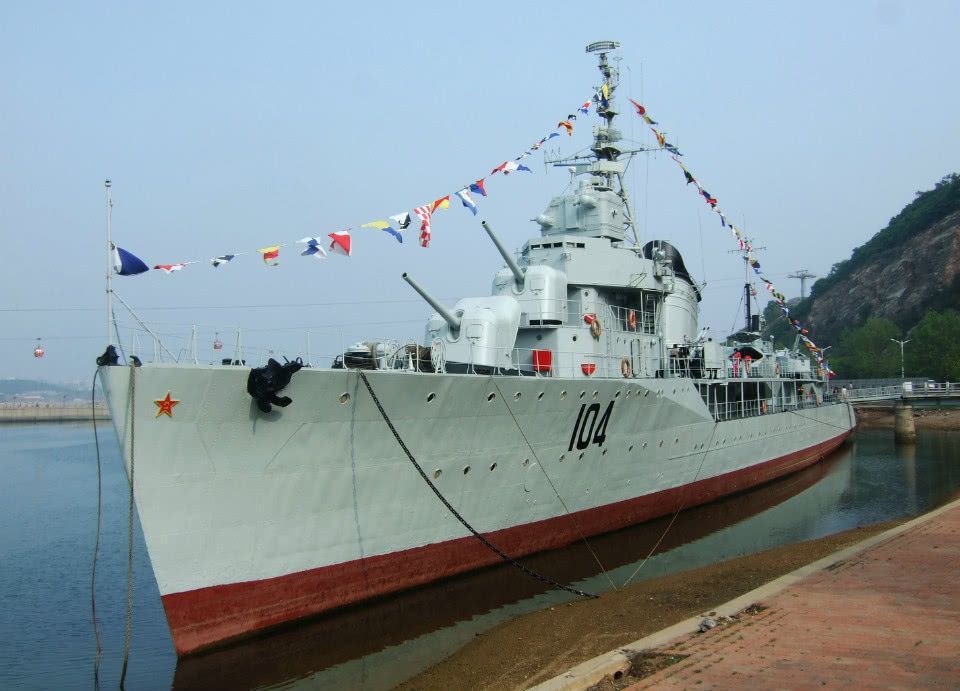 我国豪气下单四艘军舰,每艘价值17吨黄金!美国都看红眼