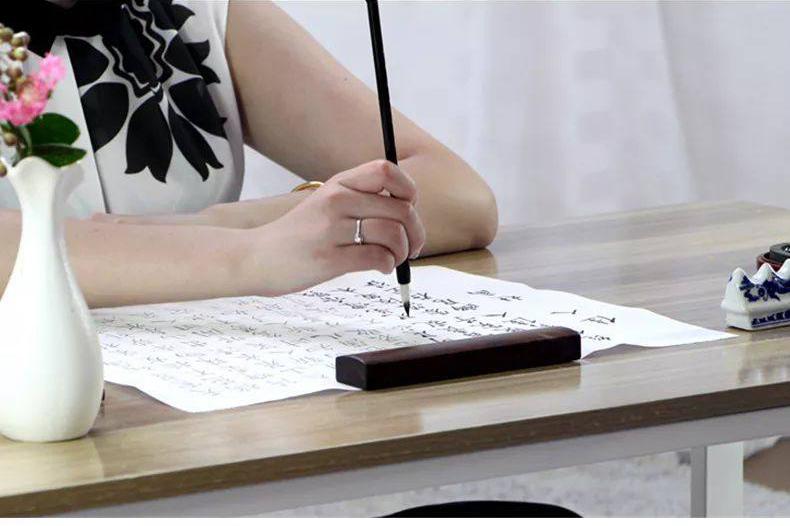 很多书友不知道!什么样的毛笔写什么样的字!|鼠须|狼毫|毛笔_新浪新闻