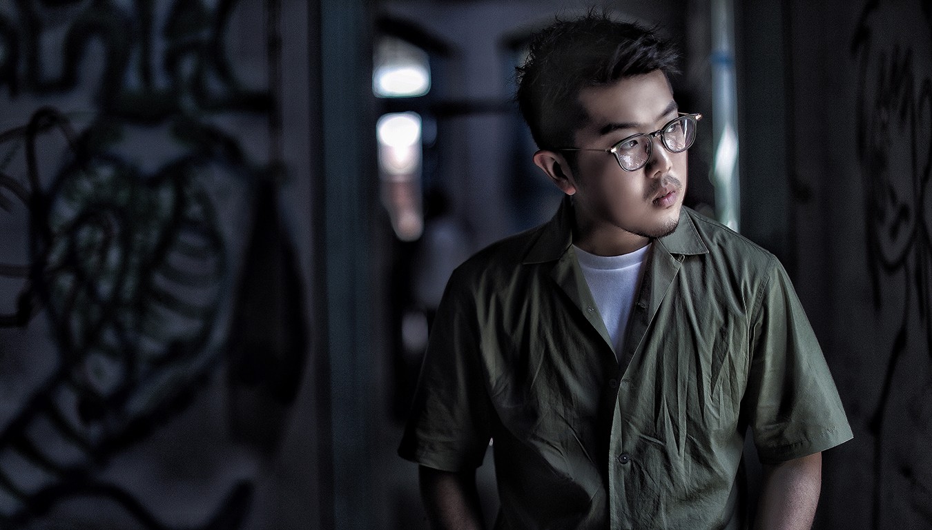 何佳乐《十万个自己》mv首播 找寻最初的自己