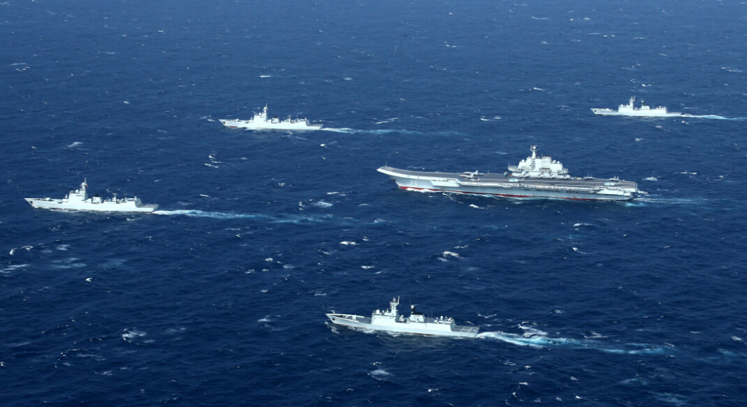 中国最强舰队!辽宁舰率40艘战舰亮相,一件重要的事被美军忽略了