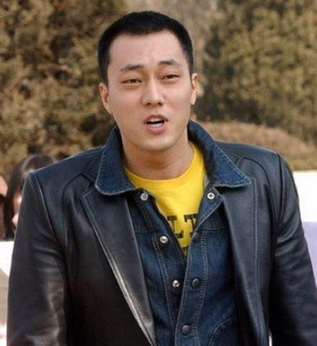 苏志燮,看到寸头的苏志燮,觉得赵寅成,在熙谁的都不算啥,这才是名副