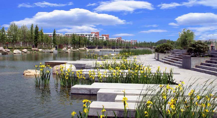 中国人数最多的大学,光学生就超过了7万人,让