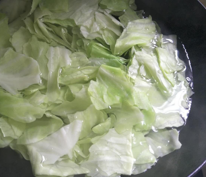 67这菜一颗才3块钱,提高免疫力,睡眠不好的人更要多吃|免疫力|包菜