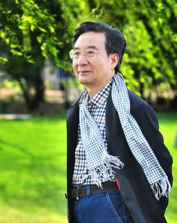 旭宇书法:书协楷书委员会主任,您的楷书会不会是假楷书呢