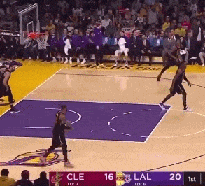 现役五大走步狂魔安东尼威少上榜詹姆斯大多都是被黑的