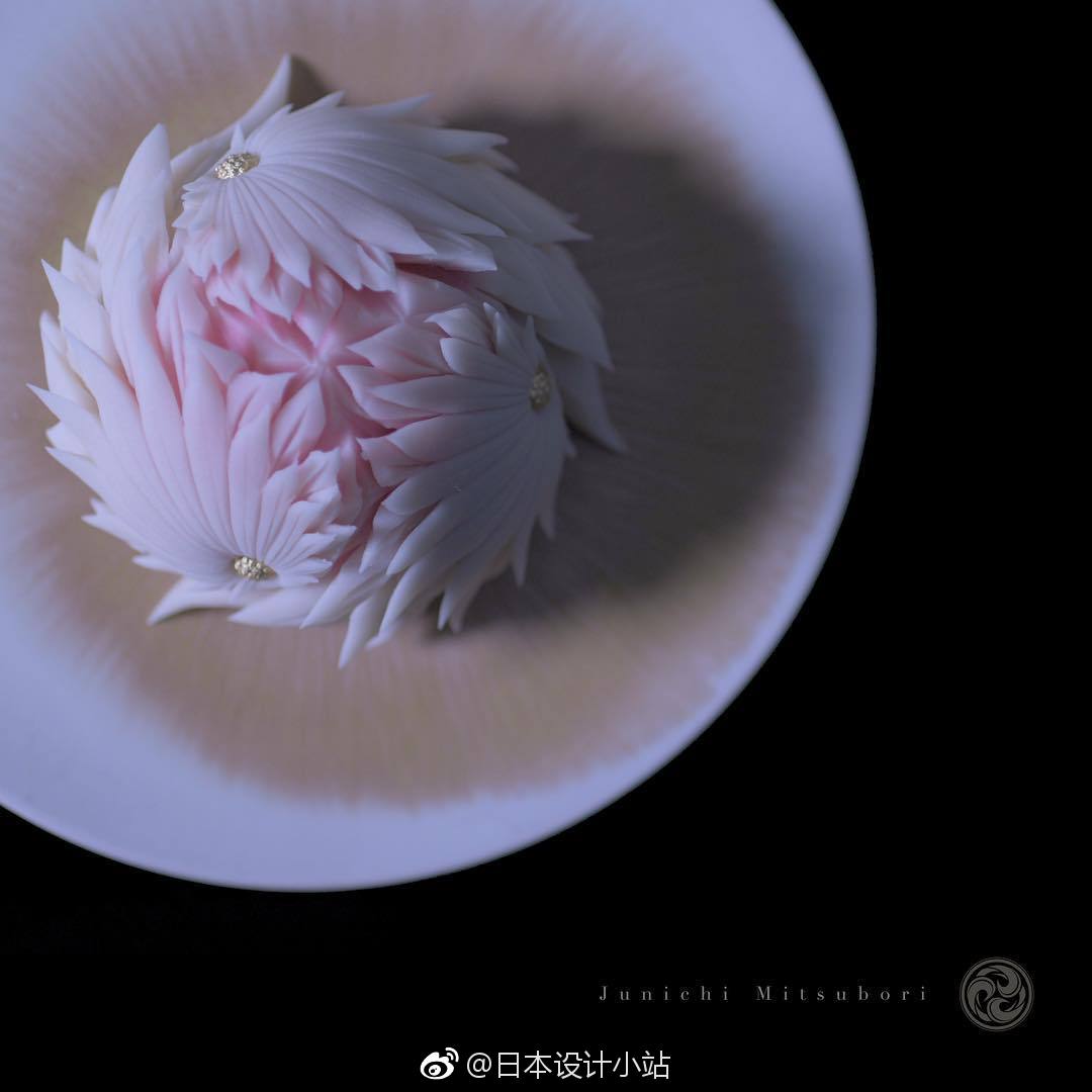 出生于和果子世家的三堀纯一、创作的和果子可以说是美的不可方物的艺|和果子|世家|出生_新浪新闻