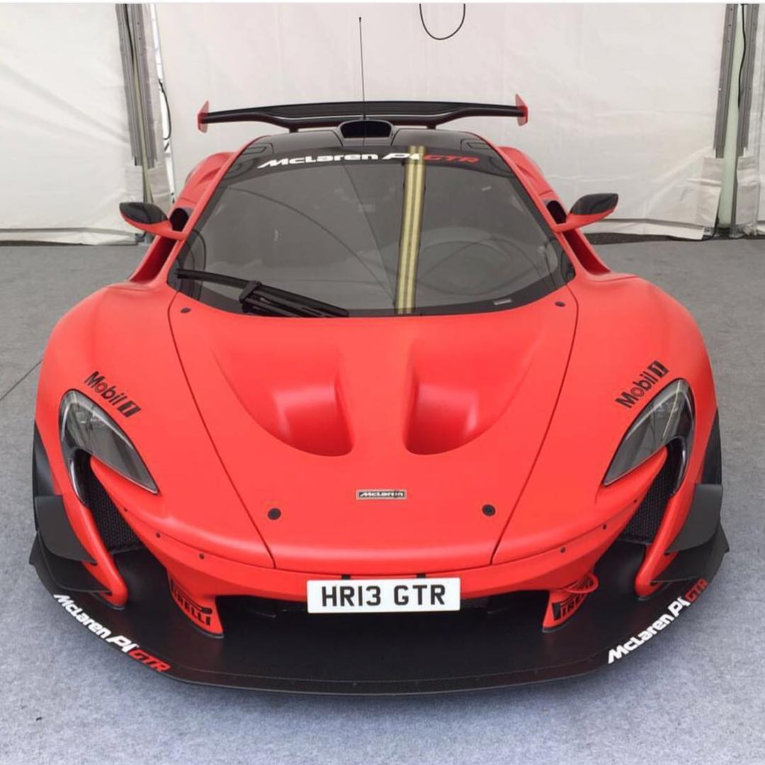 赛道猛兽之哑光红迈凯伦p1 gtr,p1 任何颜色都能驾驭,霸气十足