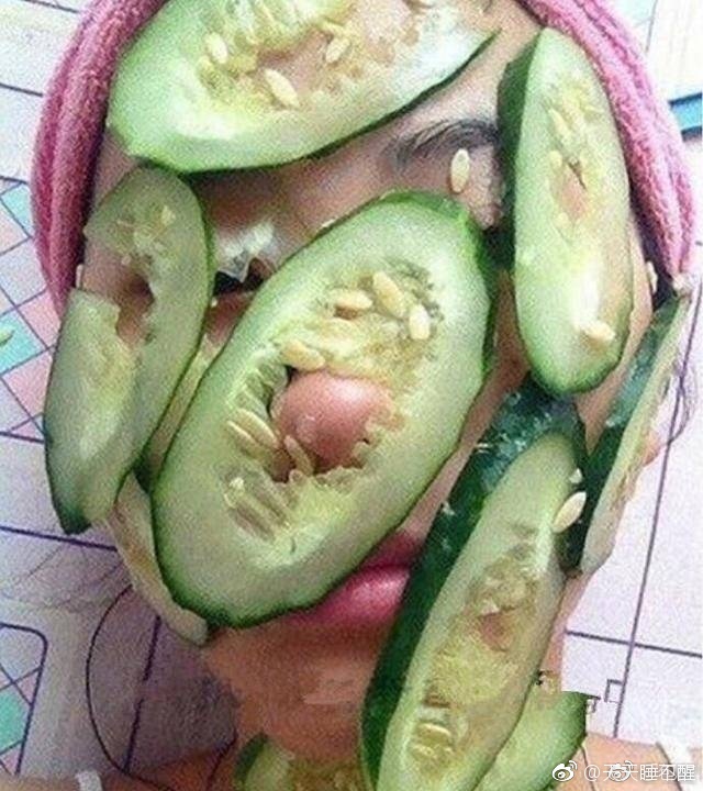 口味略重最后一个什么鬼,以后再也不吃黄瓜了 「搞笑贴」  女人原来