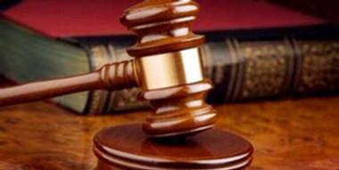 工资5000元应扣五险一金多少钱