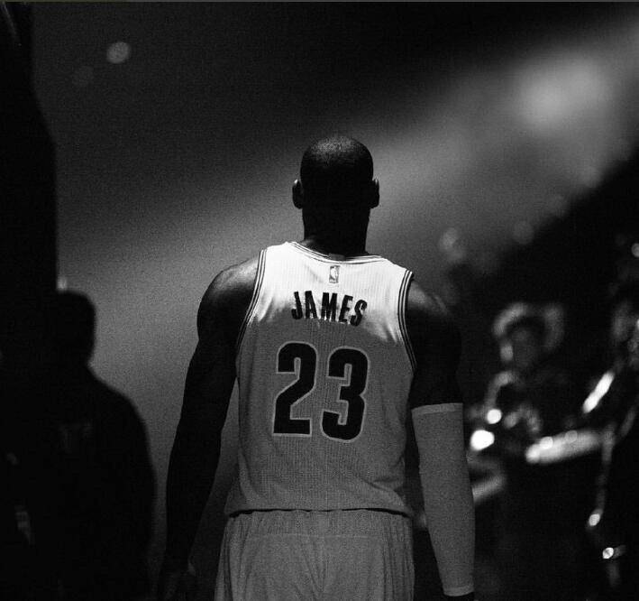 黑白镜头下的nba球星!真的帅到了!