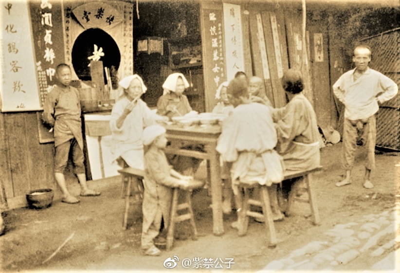 古代葬礼文化及其讲究，哪怕是穷苦人家，一旦家中有人去世|葬礼|祭品|娇子|仆人|风光_新浪新闻