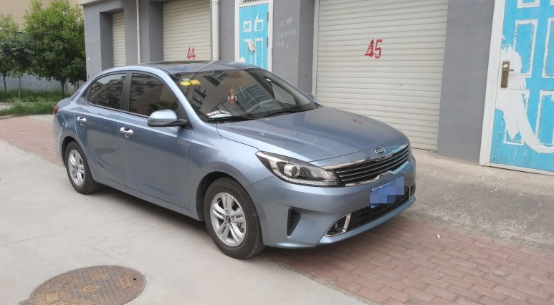 聪明人都选这车,比捷达省油,1.6L配ESP仅