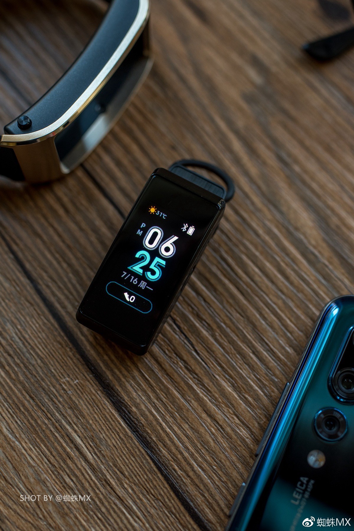 商务人士的首选腕上科技美学再升华华为手环b5评测