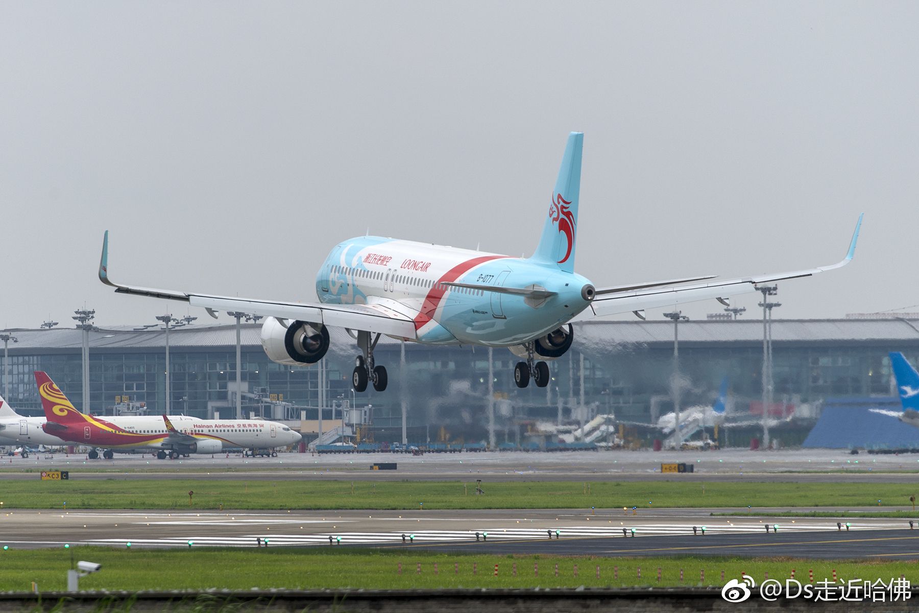 a320neo飞机,@浙江长龙航空 所属的b1077号从天津转场@杭州萧山国际