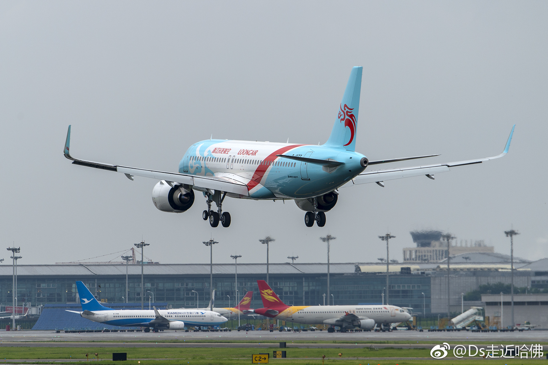 国内第一架使用leap-1a发动机的@空中客车 a320neo飞机,@浙江长龙航空
