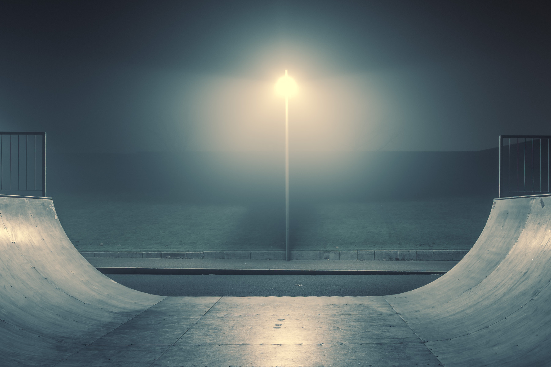 德国摄影师andreaslevers从2013年起