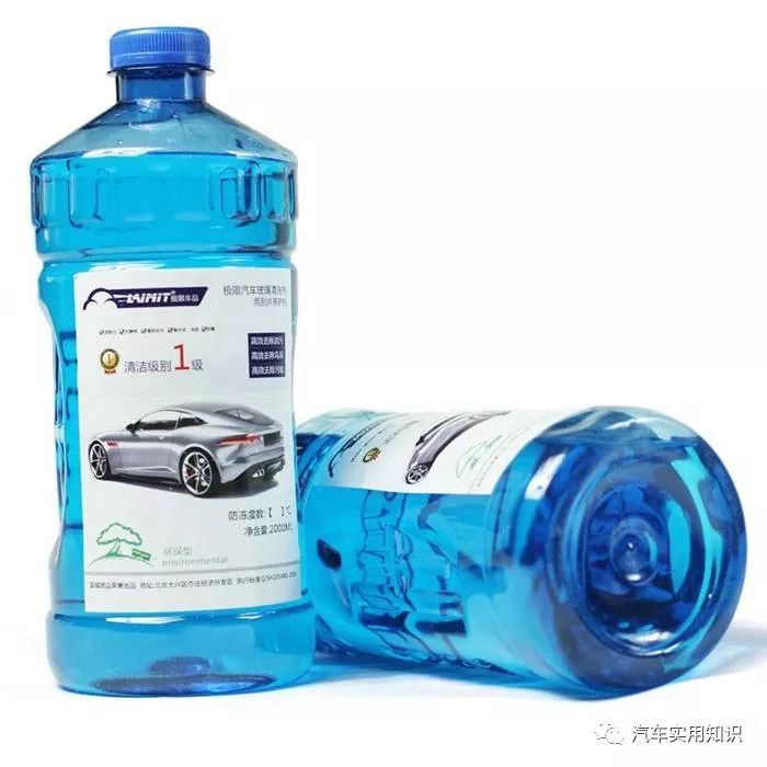 雨刮器玻璃水添加位置 雨刮水使用常见问题