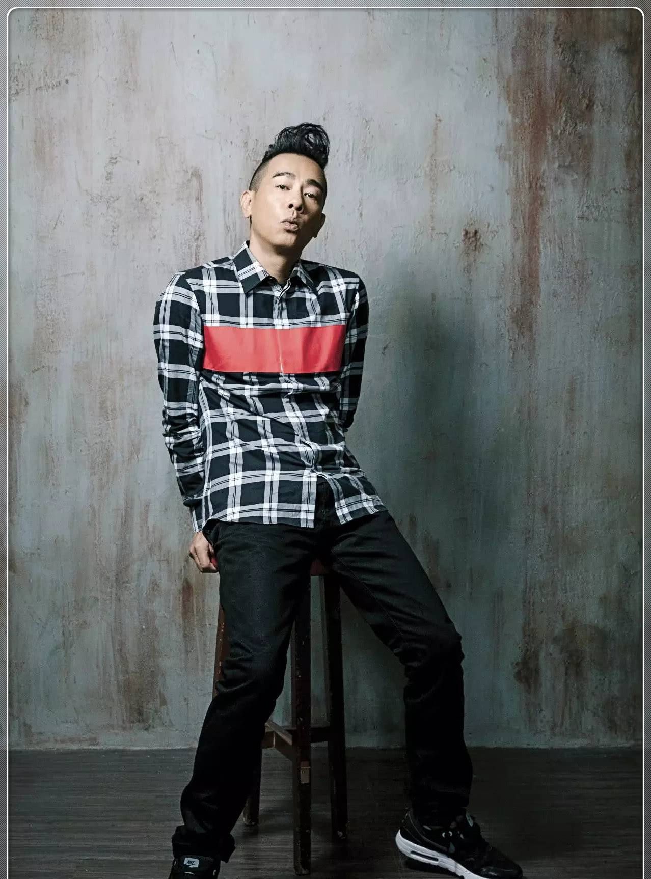 当年三千块卖了弟弟,如今身价上亿再也找不回了!成为他最大的痛