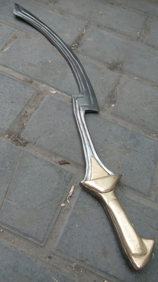 赫梯弯刀是法老权利象征的重要组成部分