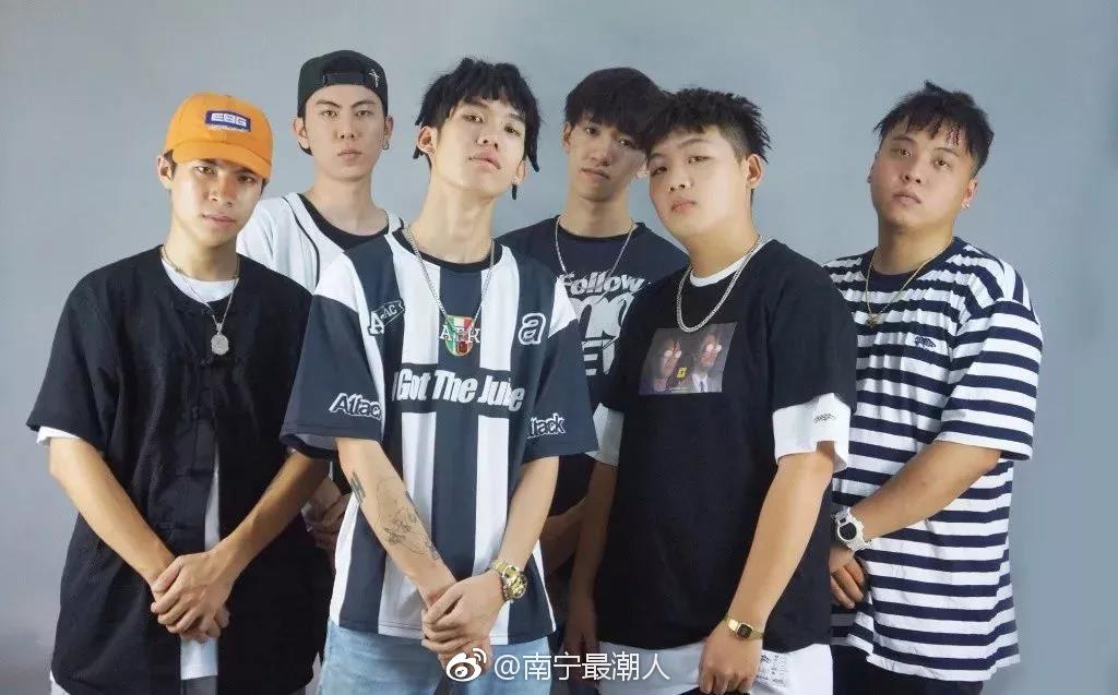 真龙街:我们不是新生代,只是改朝换代