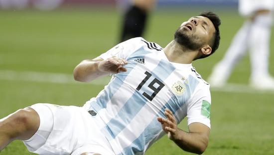 足球外围是什么:高中锋成世界杯强队赢球标配