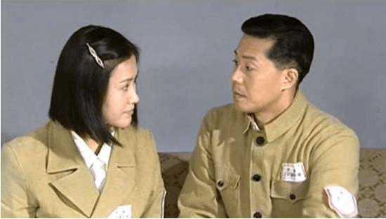 《大宅门》:苗若珍,这才是大户人家儿媳妇的典范!