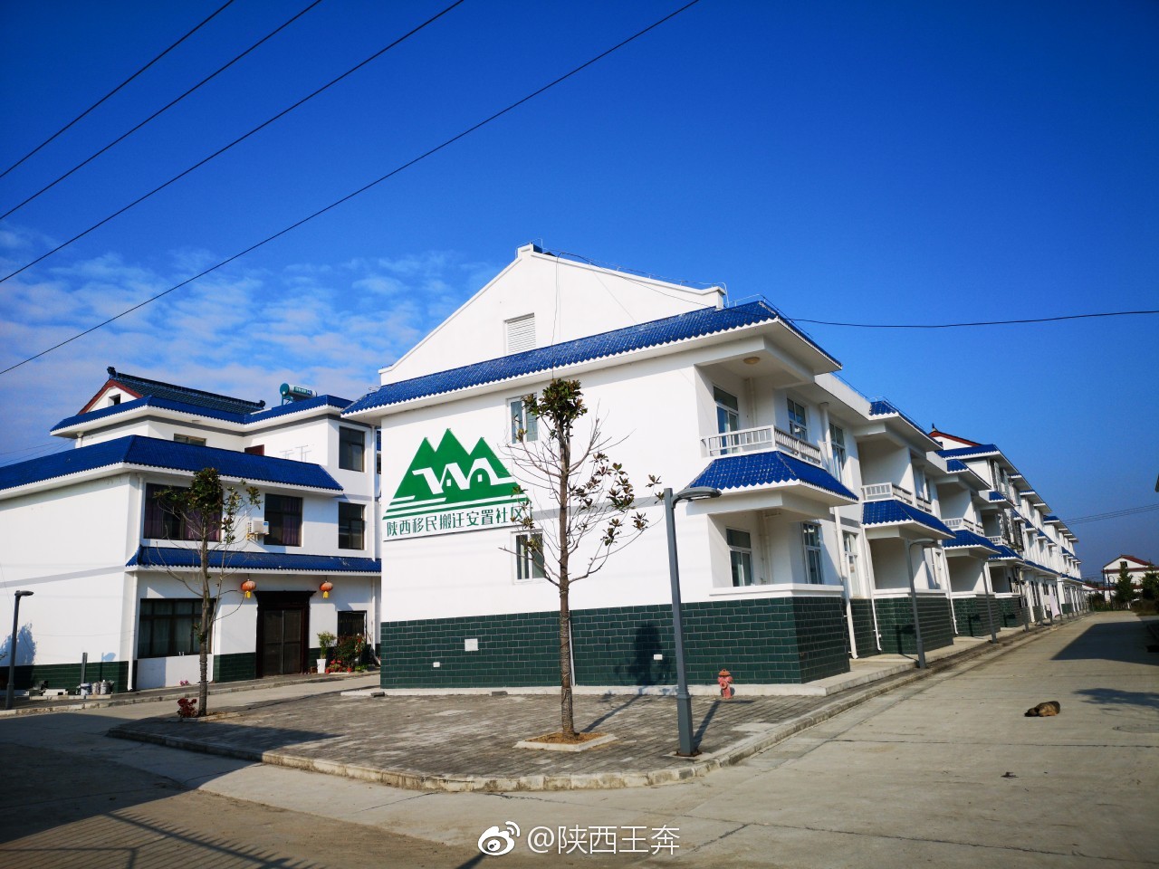 说起改革开放四十周年的发展变化,汉台区铺镇狮子村党支部书记徐大庆