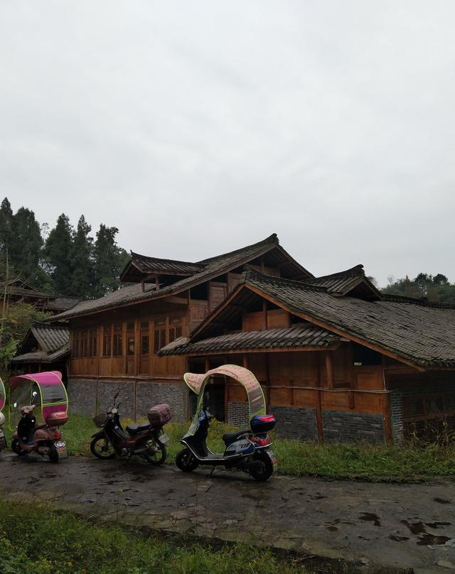 防古木屋实景图